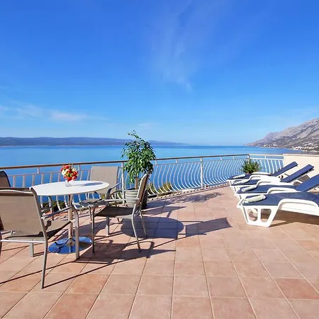 Villa Tilda Brela Exterior photo